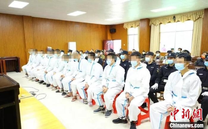 圖為庭審現(xiàn)場。　東蘭法院 攝