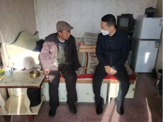 “清風(fēng)夜?！闭谝两鸹袈迤旒o委監(jiān)委掀起一場“頭腦風(fēng)暴”11.26714.png