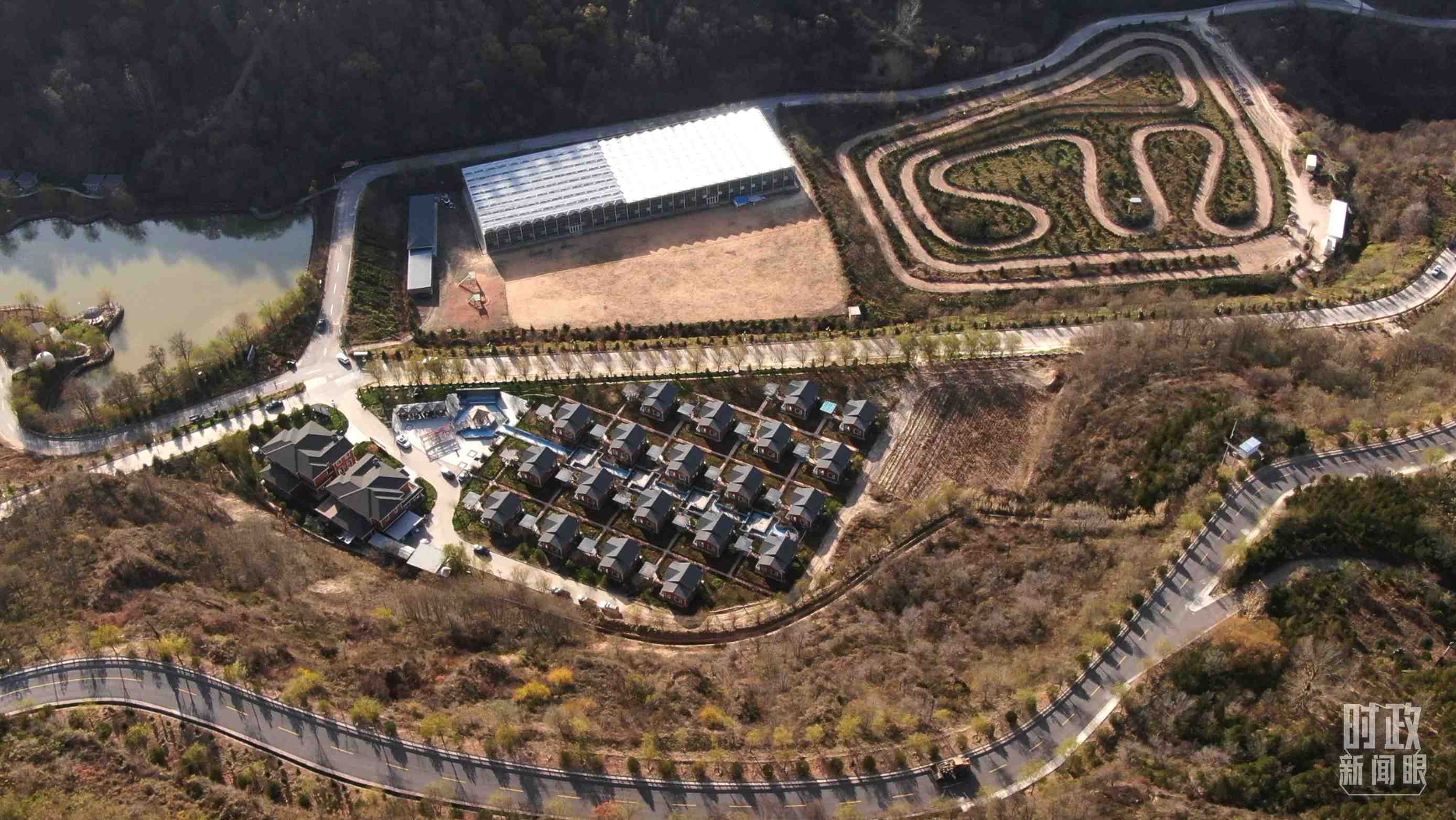 △延安市安塞區(qū)高橋鎮(zhèn)南溝村。2022年10月，總書記曾到這里考察調研。（總臺記者劉海濤、錢金庫拍攝）