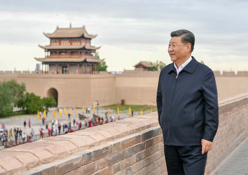 2019年8月20日，習(xí)近平總書記來到嘉峪關(guān)關(guān)城，登上城樓察看關(guān)城整體面貌，聽取河西走廊長城、關(guān)隘歷史文化情況介紹。