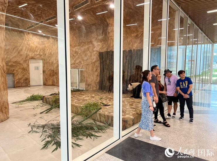 當?shù)赜慰团c“四?！焙嫌?。人民網(wǎng)記者 張志文攝