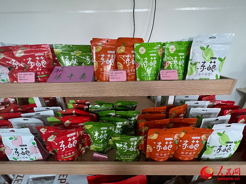 各種凍干食品。人民網(wǎng)記者 常雪梅攝