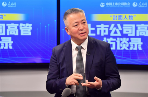 中工國(guó)際黨委書記、董事長(zhǎng)王博在訪談中。 人民網(wǎng)記者 于凱攝