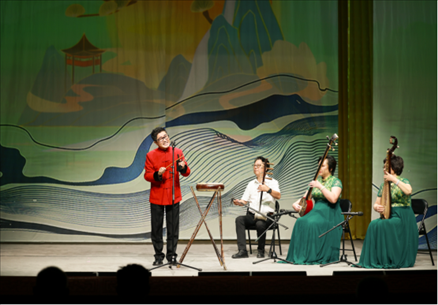 演出現(xiàn)場。中國煤礦文工團(tuán)供圖