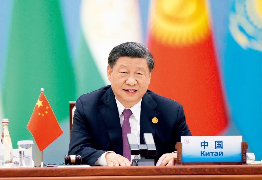 2023年5月19日上午，國家主席習(xí)近平在陜西省西安市主持首屆中國—中亞峰會并發(fā)表題為《攜手建設(shè)守望相助、共同發(fā)展、普遍安全、世代友好的中國—中亞命運共同體》的主旨講話。圖/ 新華社記者 黃敬文 攝
