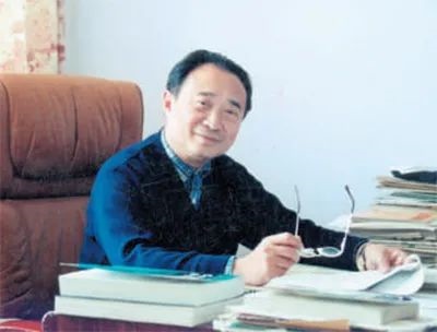 中年時(shí)的鐘萬(wàn)勰。大連理工大學(xué)供圖