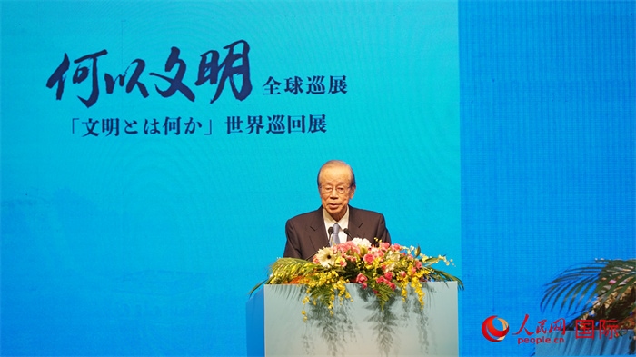 日本前首相福田康夫致辭。人民網(wǎng) 蔣曉辰攝