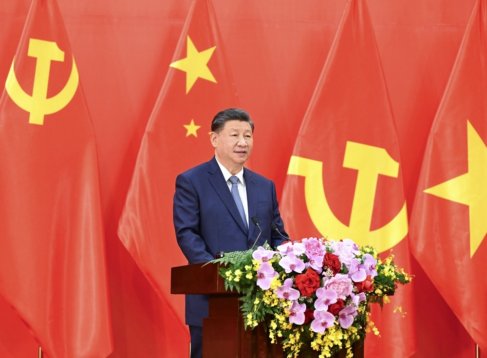 習近平總書記發(fā)表題為《賡續(xù)傳統(tǒng)友誼，開創(chuàng)中越命運共同體建設新征程》的重要講話。