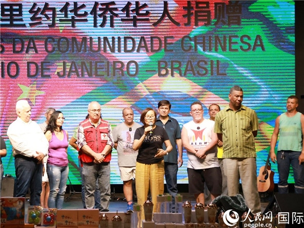 捐贈活動中方發(fā)起人之一的孫特英女士在捐贈活動中致辭。人民網(wǎng)記者 陳海琪攝