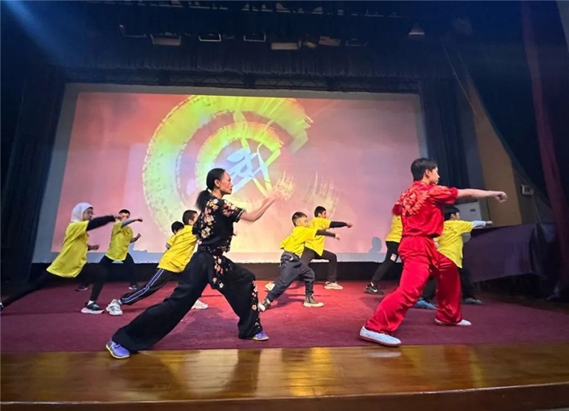 圖為2023“中華文化大樂(lè)園—埃及開羅營(yíng)”閉幕式活動(dòng)現(xiàn)場(chǎng)。主辦方供圖