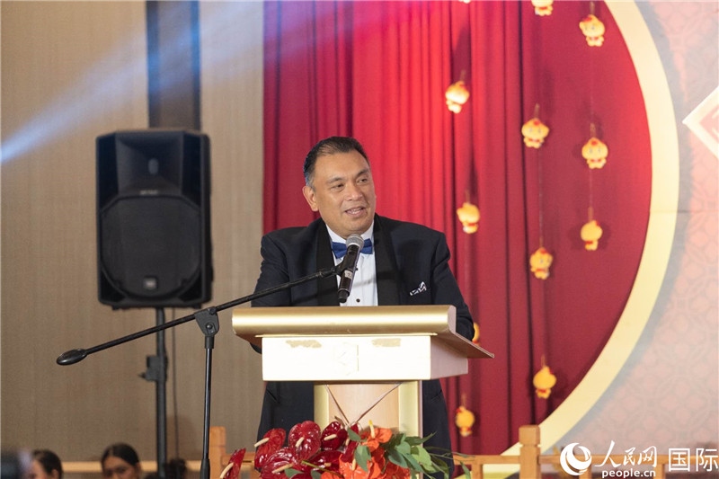 菲外交部副部長(zhǎng)多明戈出席年會(huì)并致辭。人民網(wǎng)記者樊帆 攝