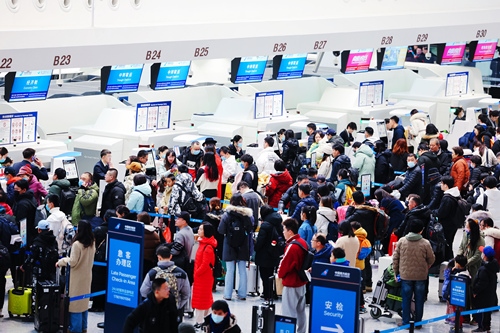 2024年春運首日，大興機場預計保障進出港旅客13.59萬人次。大興機場供圖