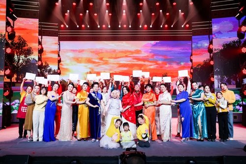 國家老年大學(xué)教學(xué)成果展演暨2024年春節(jié)特別節(jié)目。國家開放大學(xué)供圖