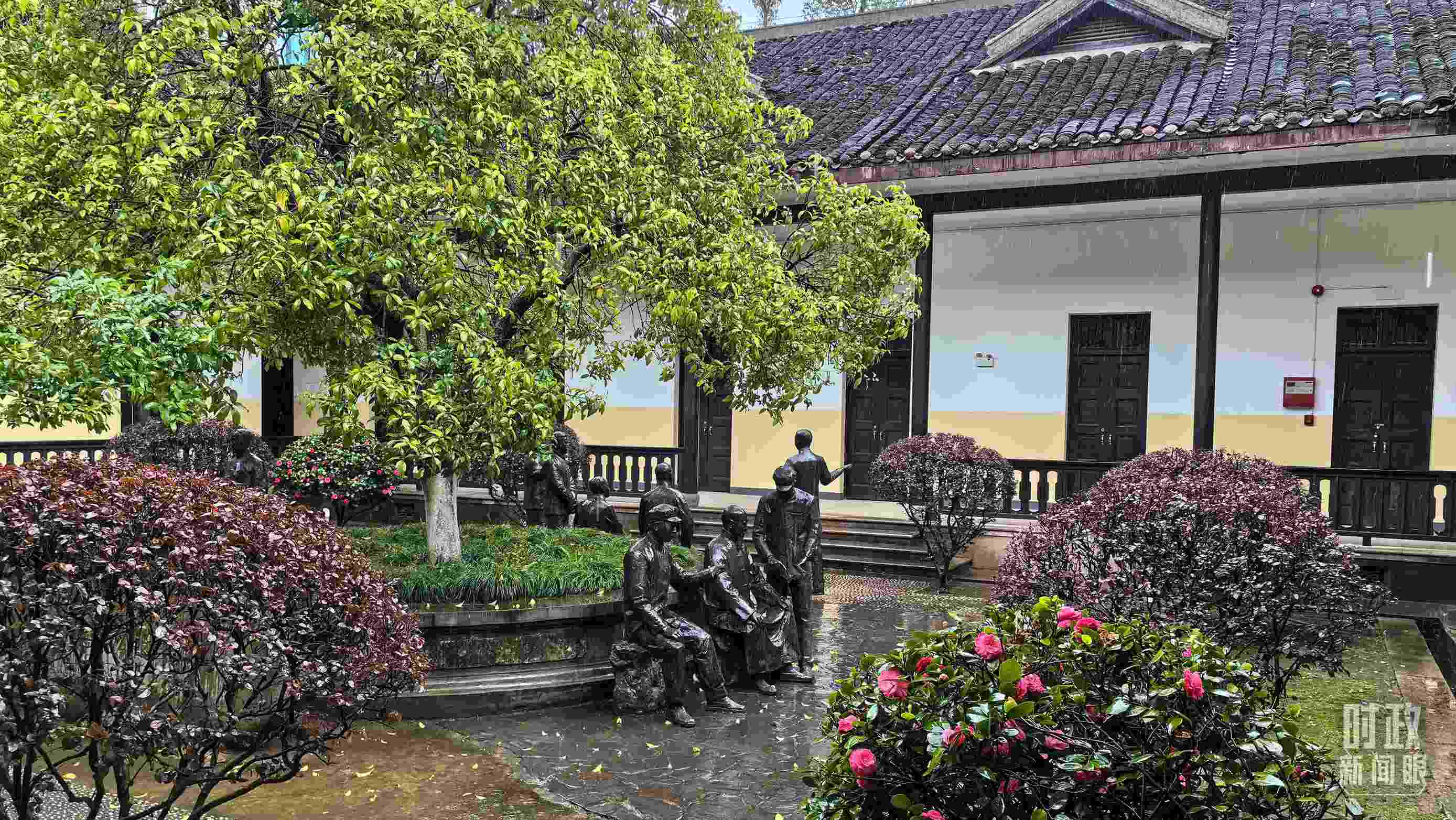 △湖南第一師范學(xué)院（城南書(shū)院校區(qū)）校園里。（總臺(tái)央視記者趙化拍攝）