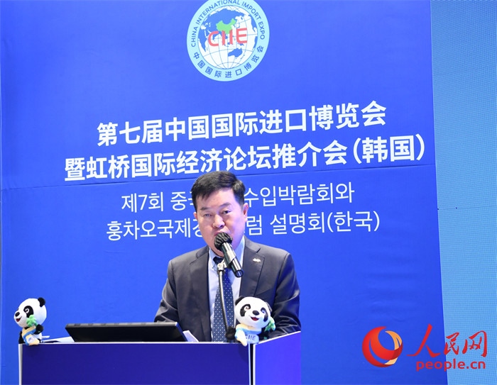 韓國(guó)貿(mào)易協(xié)會(huì)專務(wù)理事金高鉉發(fā)言。 人民網(wǎng) 程安康攝