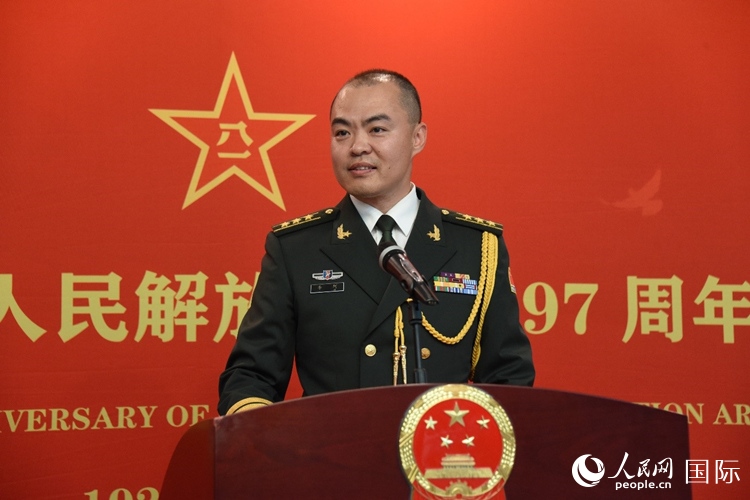 中國駐瑞典大使館副武官李珂致辭。人民網記者 殷淼攝