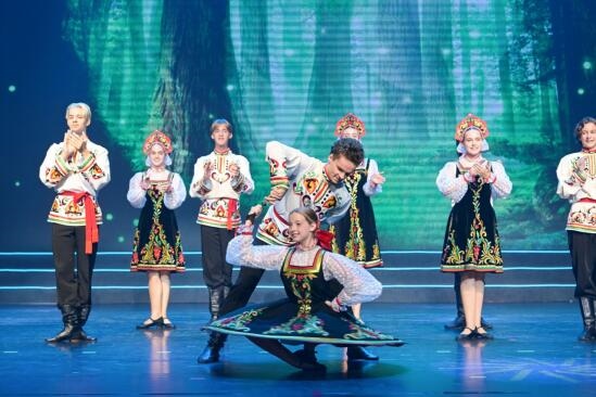第十屆“歡動北京”開幕，12國青少年向未來問好