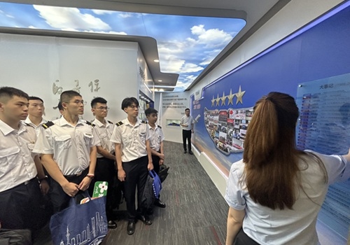 南京航空航天大學(xué)學(xué)子赴多地開展社會(huì)實(shí)踐。校方供圖