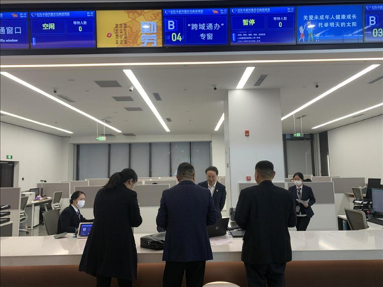 啟東市政務(wù)服務(wù)“跨域通辦”專窗。 圖片來源：江蘇南通啟東市數(shù)據(jù)局