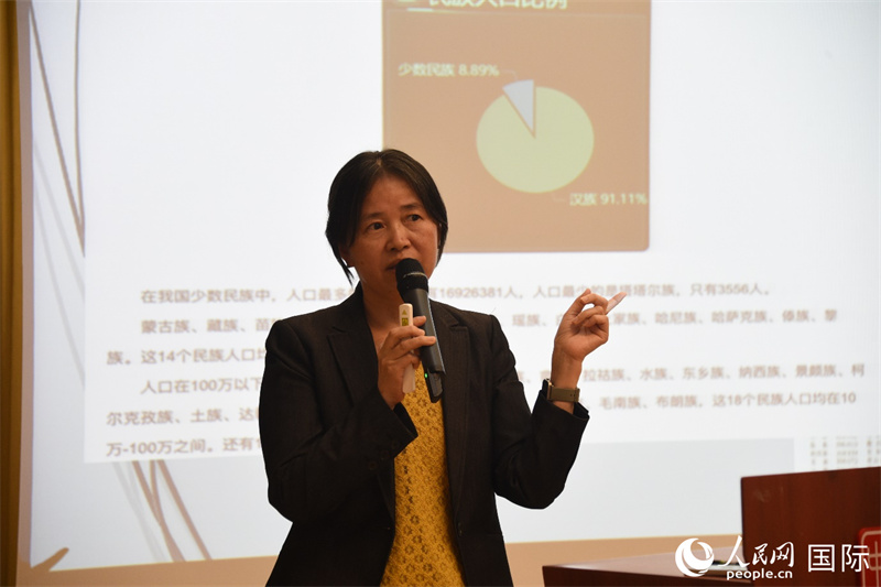斯德哥爾摩大學(xué)訪問學(xué)者徐英春博士的專題講座。人民網(wǎng)記者 殷淼攝