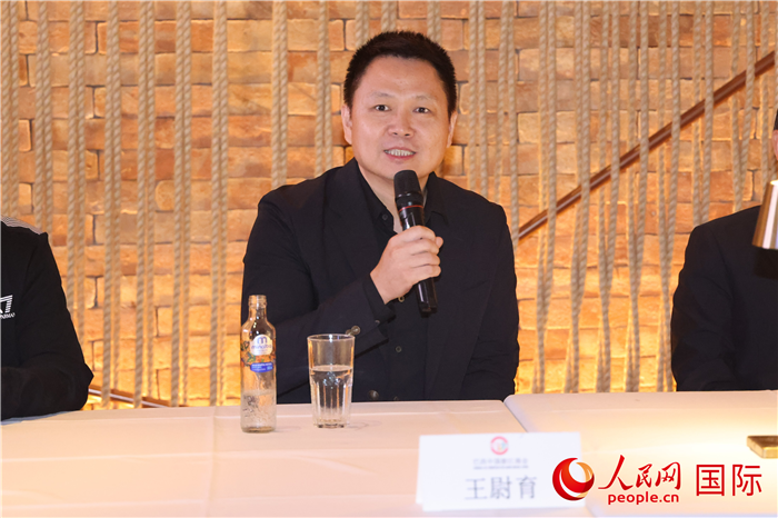 中國駐里約熱內(nèi)盧總領(lǐng)館副總領(lǐng)事王尉育在座談會上致辭。 人民網(wǎng)記者 時元皓攝
